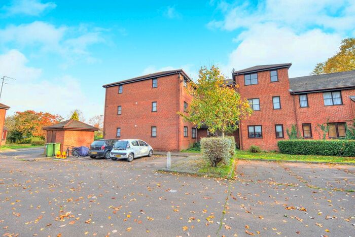 1 Bedroom Flat To Rent In Cranbrook, Woburn Sands, Milton Keynes, MK17