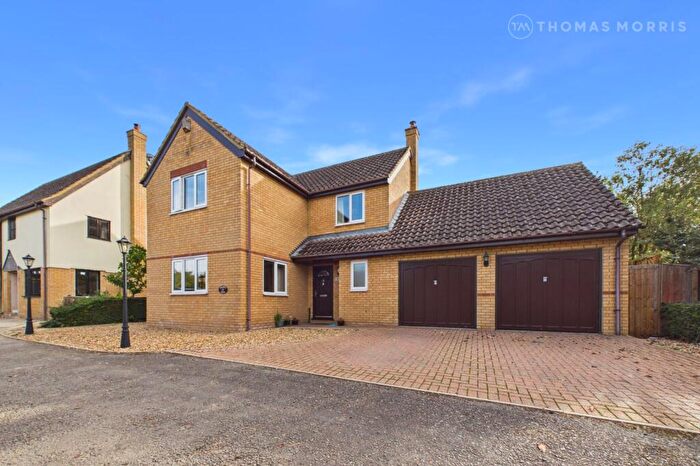 4 Bedroom Detached House For Sale In Perry Wood View, Perry, Huntingdon, Cambridgeshire, PE28