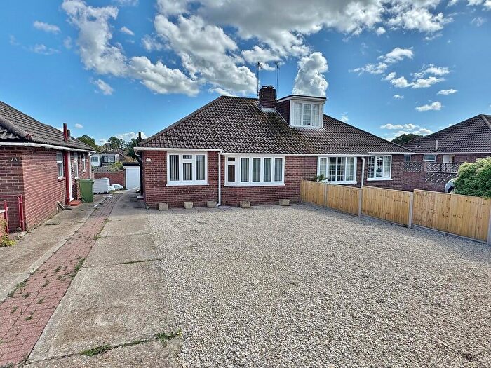 2 Bedroom Semi-Detached Bungalow For Sale In Abbey Road, Fareham, PO15