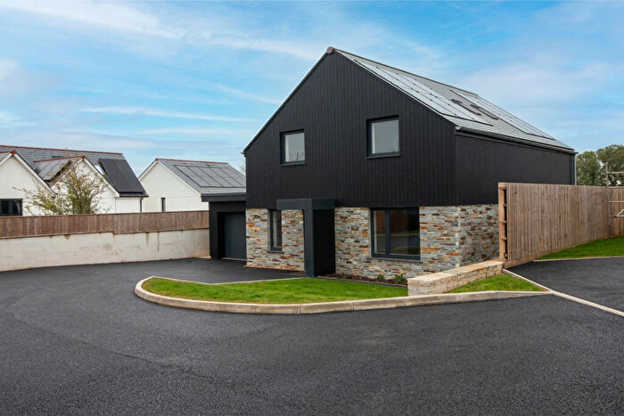 4 Bedroom Detached House For Sale In Wadebridge, Cornwall, PL27