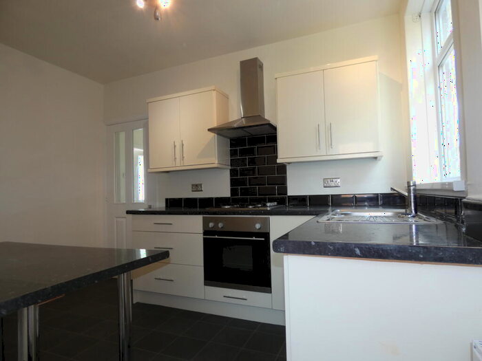 2 Bedroom Flat To Rent In Guelder Road, High Heaton, NE7