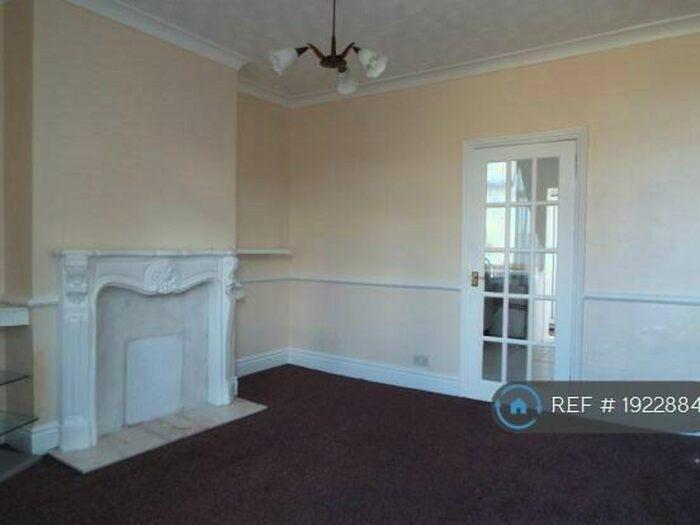2 Bedroom Terraced House To Rent In Vauxhall Road, Sheffield, S9