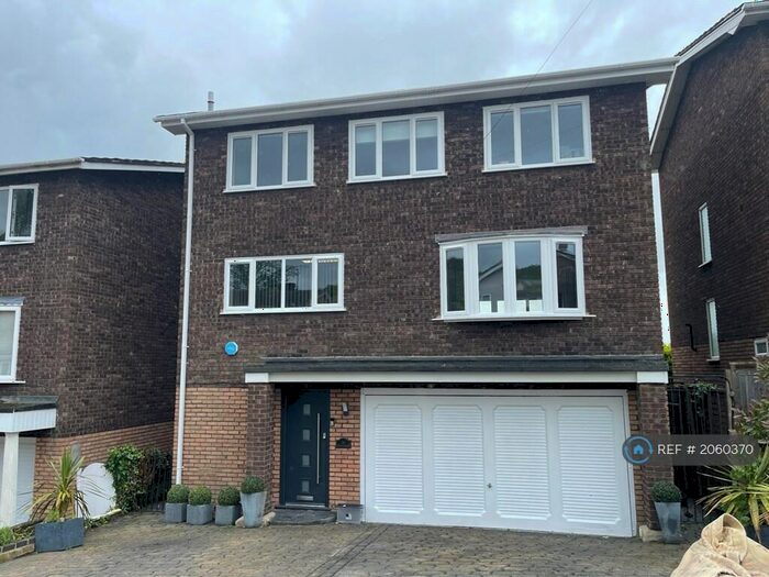 4 Bedroom Detached House To Rent In Fernlea Road, Benfleet, SS7