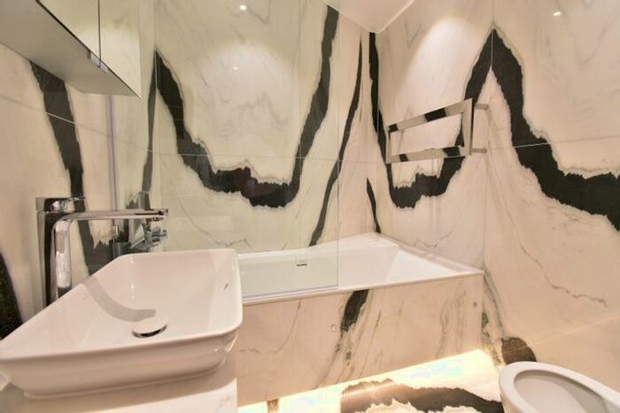 3 Bedroom Flat To Rent In Upper Grosvenor Street, Mayfair, W1K