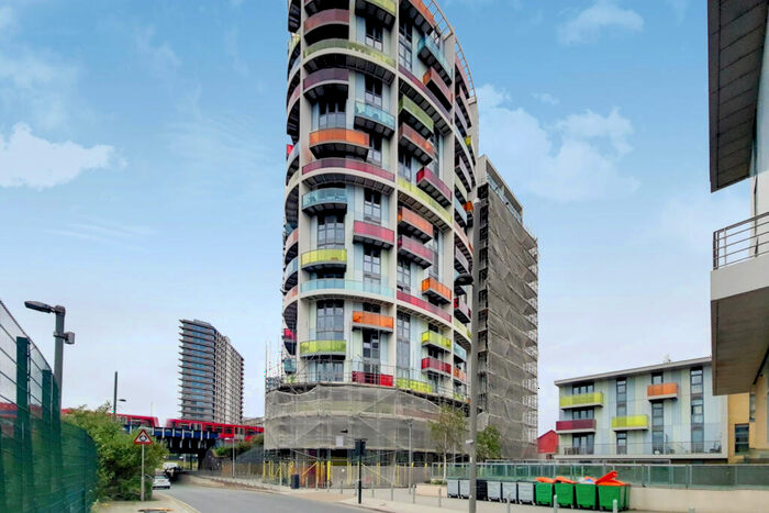 1 Bedroom Flat To Rent In Warton Road, Stratford, E15