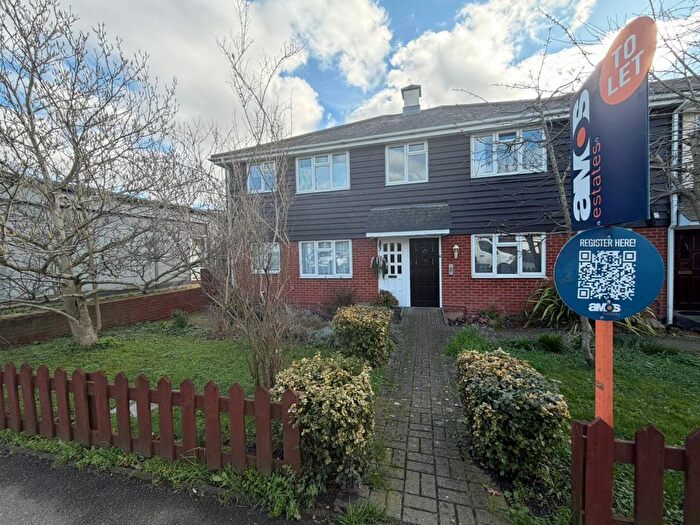 2 Bedroom Flat To Rent In Hart Road, Thundersley, SS7