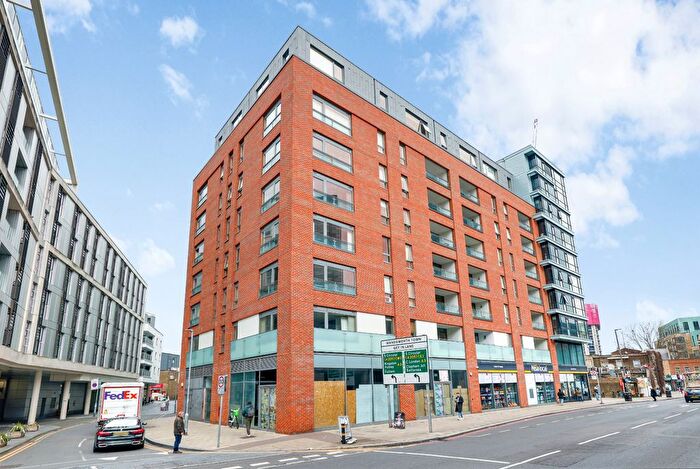 1 Bedroom Flat For Sale In Hardwicks Square, Wandsworth, SW18