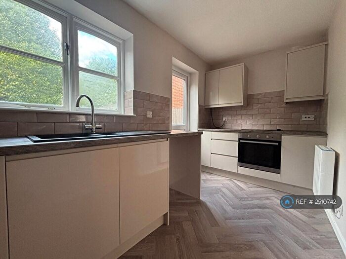 2 Bedroom Semi-Detached House To Rent In Trefoil Close, Leicester, LE5