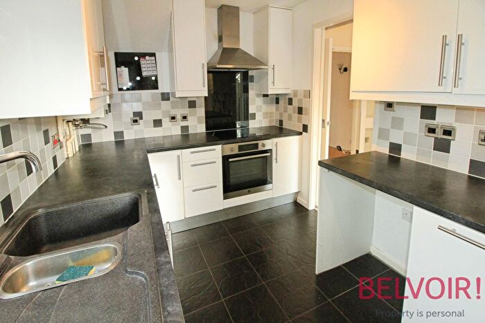 3 Bedroom Semi-Detached House To Rent In Fenchurch Close, Top Valley, Nottingham, NG5