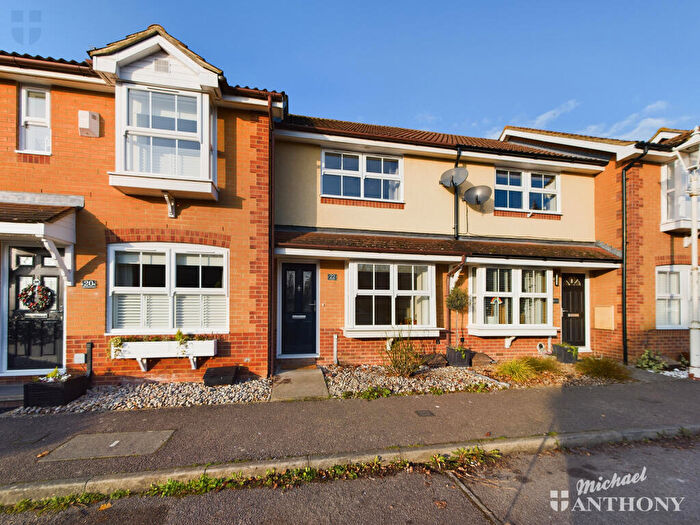 2 Bedroom Terraced House For Sale In Brambling, Watermead, HP19