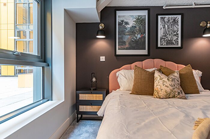 2 Bedroom Flat For Sale In Glegg Street, Liverpool, L3