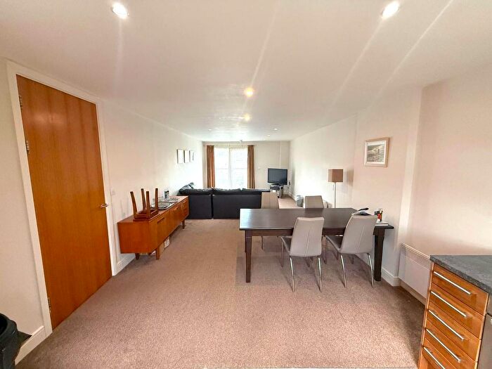 2 Bedroom Flat To Rent In Trawler Road, Maritime Quarter, Swansea, SA1