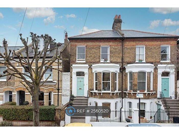 1 Bedroom Maisonette To Rent In Endlesham Road, London, SW12