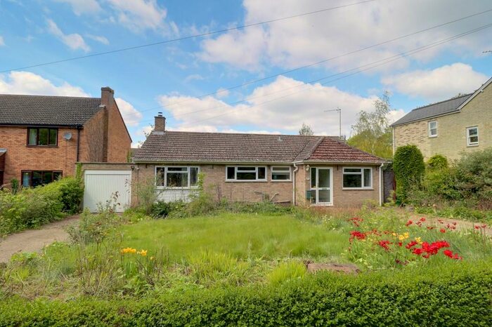 3 Bedroom Detached Bungalow For Sale In Eagle Lane, Dullingham, CB8