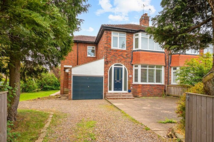 4 Bedroom Detached House To Rent In Grasmere Crescent, Harrogate, HG2