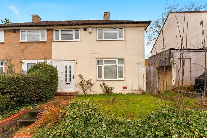 3 Bedroom Semi Detached House To Rent In Lyall Avenue, West Dulwich, SE21