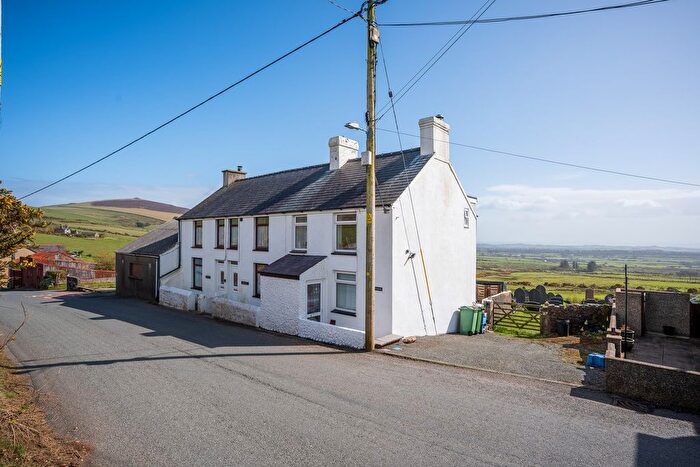 2 Bedroom Terraced House For Sale In Llithfaen, Pwllheli, LL53