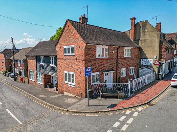 4 Bedroom Semi-Detached House For Sale In St. Marys Road, Wrotham, Sevenoaks, TN15