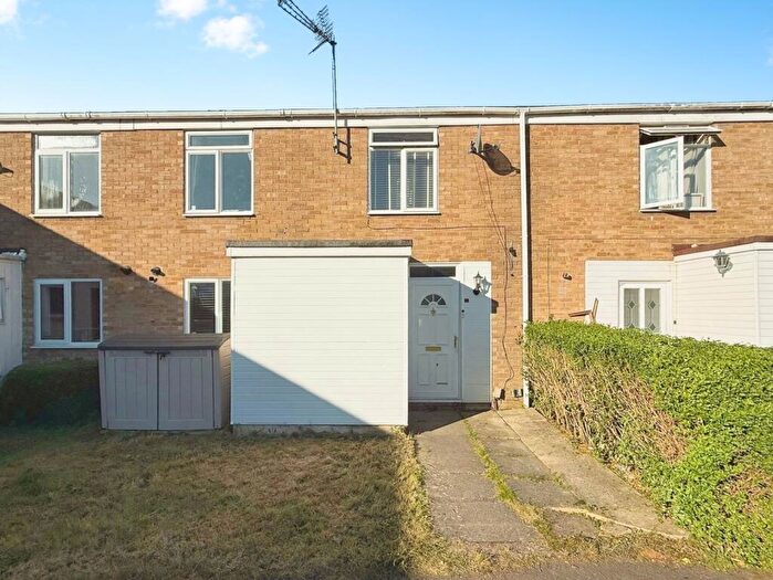 3 Bedroom Terraced House For Sale In Ringwood, Bracknell, Berkshire, RG12