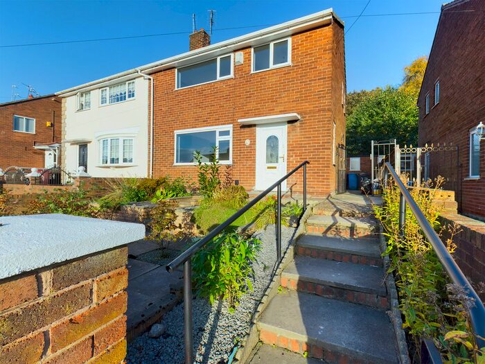 3 Bedroom Semi-Detached House To Rent In Egerton Road, Prescot L34