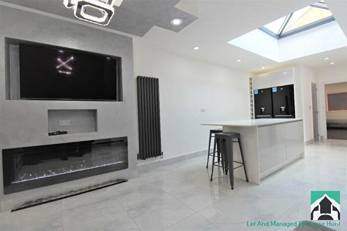 6 Bedroom Terraced House To Rent In Exeter Road, Birmingham, B29