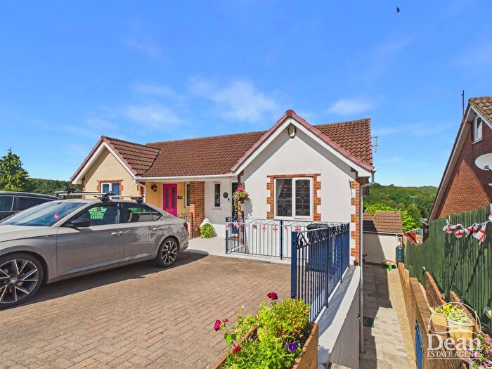 3 Bedroom Semi-Detached House For Sale In Coombe Drive, Cinderford, GL14