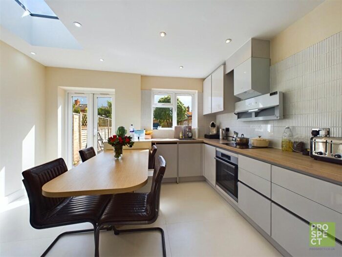 3 Bedroom Semi-Detached House To Rent In Barossa Road, Camberley, Surrey, GU15