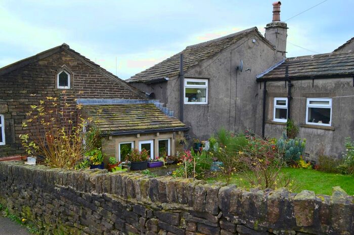 1 Bedroom Detached House To Rent In Row Farm, Slaithwaite, Huddersfield, HD7