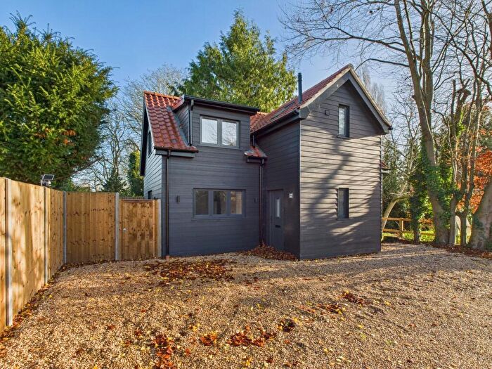 2 Bedroom Detached House For Sale In Oxborough Road, Stoke Ferry, PE33