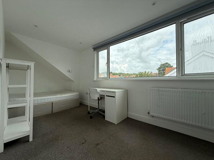 1 Bedroom House Of Multiple Occupation To Rent In Hollingbury Place, Brighton, East Sussex, BN1