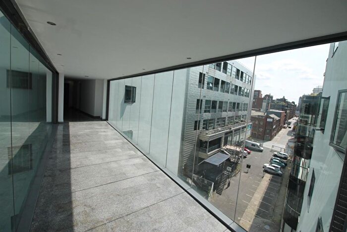 1 Bedroom Flat To Rent In Oldham Road, Northern Quarter, Manchester, M4