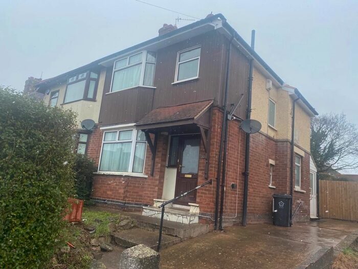 3 Bedroom Semi-Detached House To Rent In Arncliffe Road, Leicester, LE5