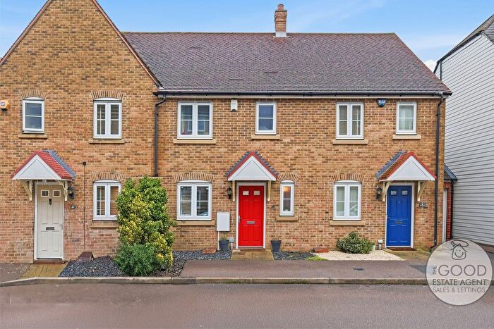 3 Bedroom Terraced House For Sale In The Square, Loughton, IG10