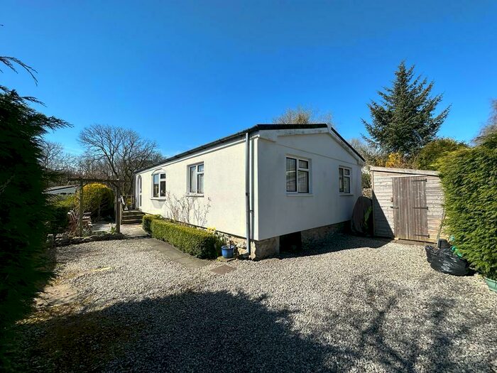 2 Bedroom Park Home For Sale In Park View Drive, Long Ashes Park, Threshfield, BD23