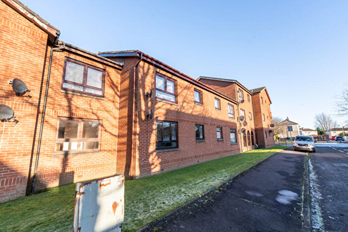 1 Bedroom Flat For Sale In Centenary Gardens, Coatbridge, ML5