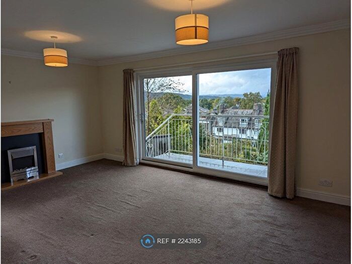 2 Bedroom Flat To Rent In Thwaites Lee, Windermere, LA23