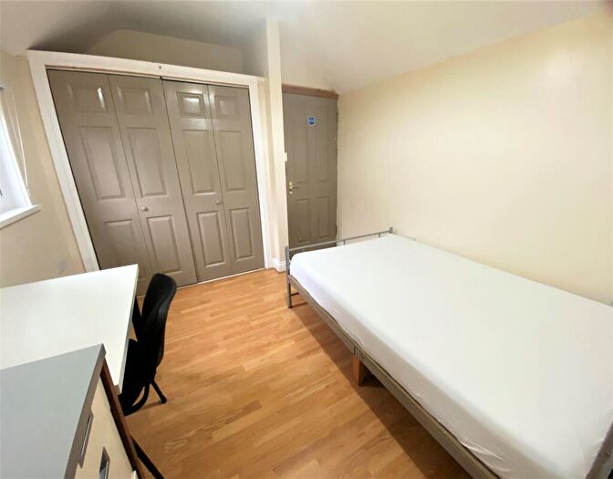4 Bedroom House To Rent In Norfolk Street, Mount Pleasant, Swansea, SA1