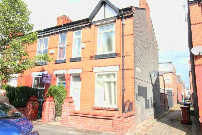 3 Bedroom House To Rent In Brompton Road, Fallowfield, M14