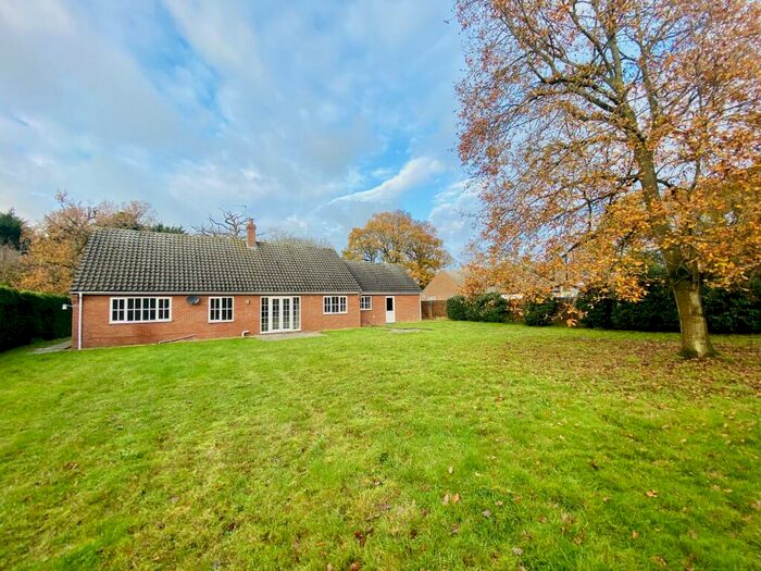 3 Bedroom Bungalow To Rent In Wood Lane, NR34