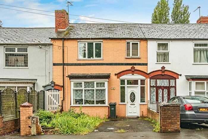 3 Bedroom Terraced House For Sale In Blackacre Road, Dudley, DY2