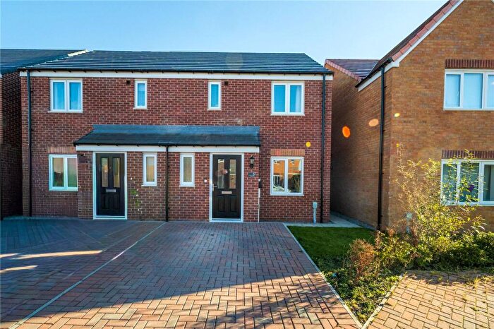 3 Bedroom Semi-Detached House For Sale In Forge Close, Bowburn, DH6