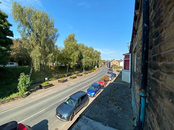 1 Bedroom Flat To Rent In Colne Road, Earby, Barnoldswick, BB18