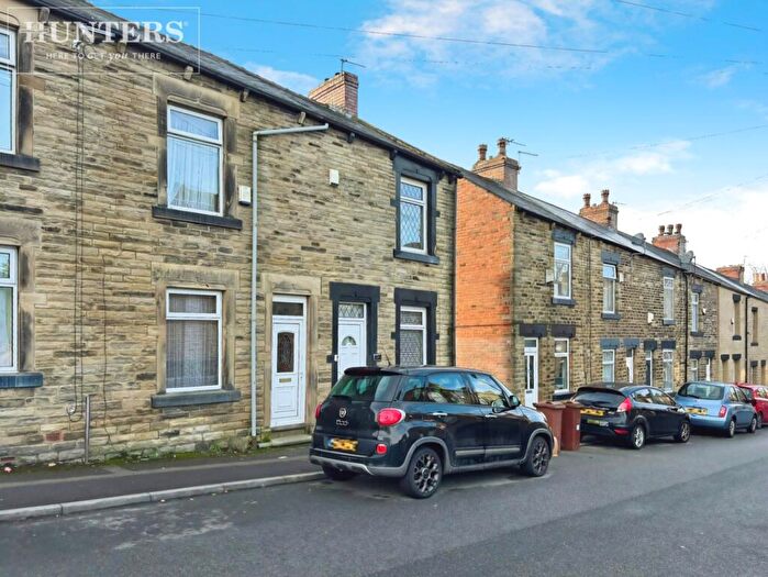 2 Bedroom Terraced House For Sale In Harvey Street, Barnsley, S70