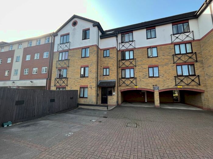 2 Bedroom Flat To Rent In Viersen Platz, Peterborough, PE1