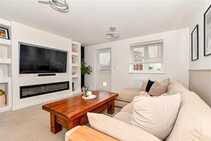 2 Bedroom End Of Terrace House For Sale In Long Strakes, Staplehurst, Tonbridge, Kent, TN12