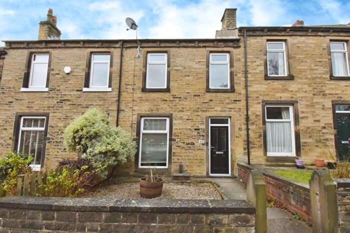 3 Bedroom Terraced House To Rent In Virginia Road, Marsh, Huddersfield, HD3