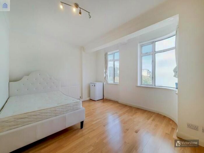 Studio To Rent In Warren Court, Euston Road, London, NW1