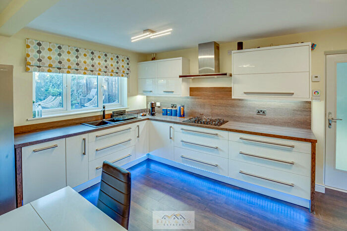 4 Bedroom Detached House For Sale In Olivers Way, Catcliffe, Rotherham, S60