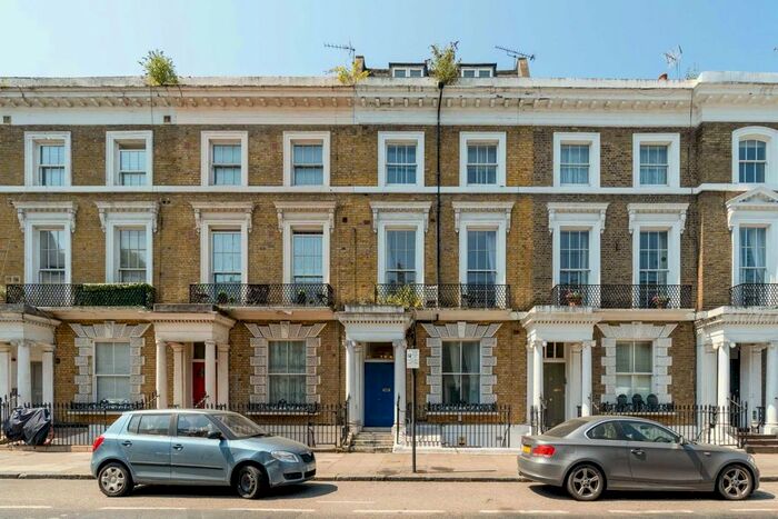 2 Bedroom Flat To Rent In Holland Road, London, W14