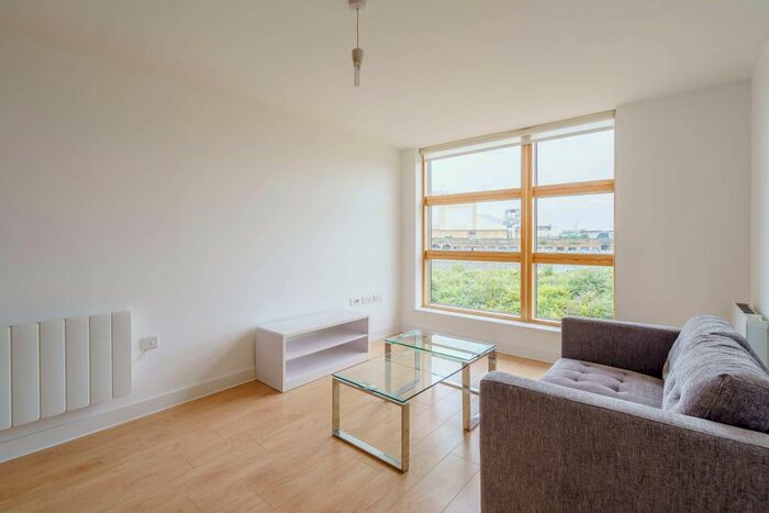 1 Bedroom Flat To Rent In Vida House, Trundleys Road, Deptford, SE8